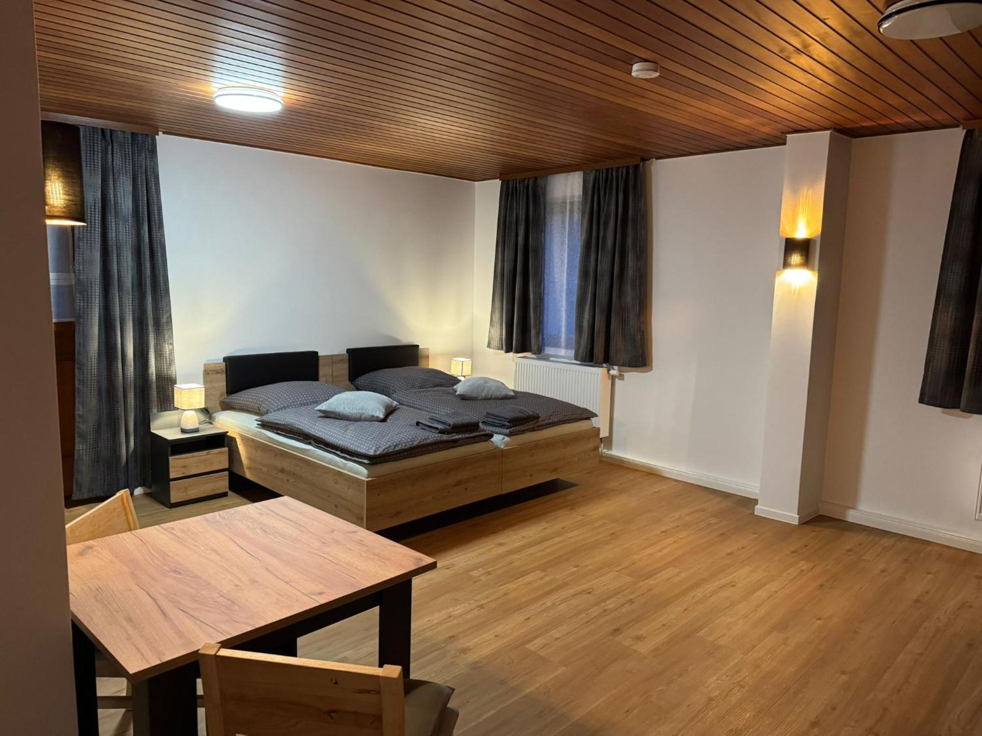 Gaestezimmer Werwein Heinersreuth Extérieur photo